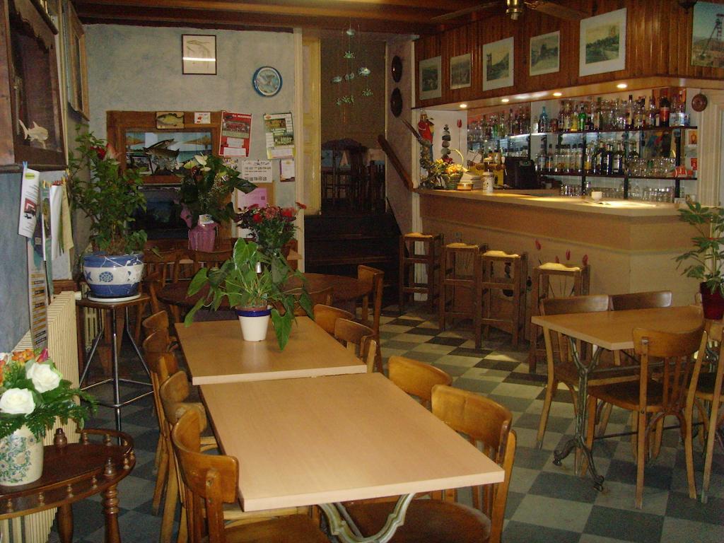 Le Bravard Jumeaux Экстерьер фото