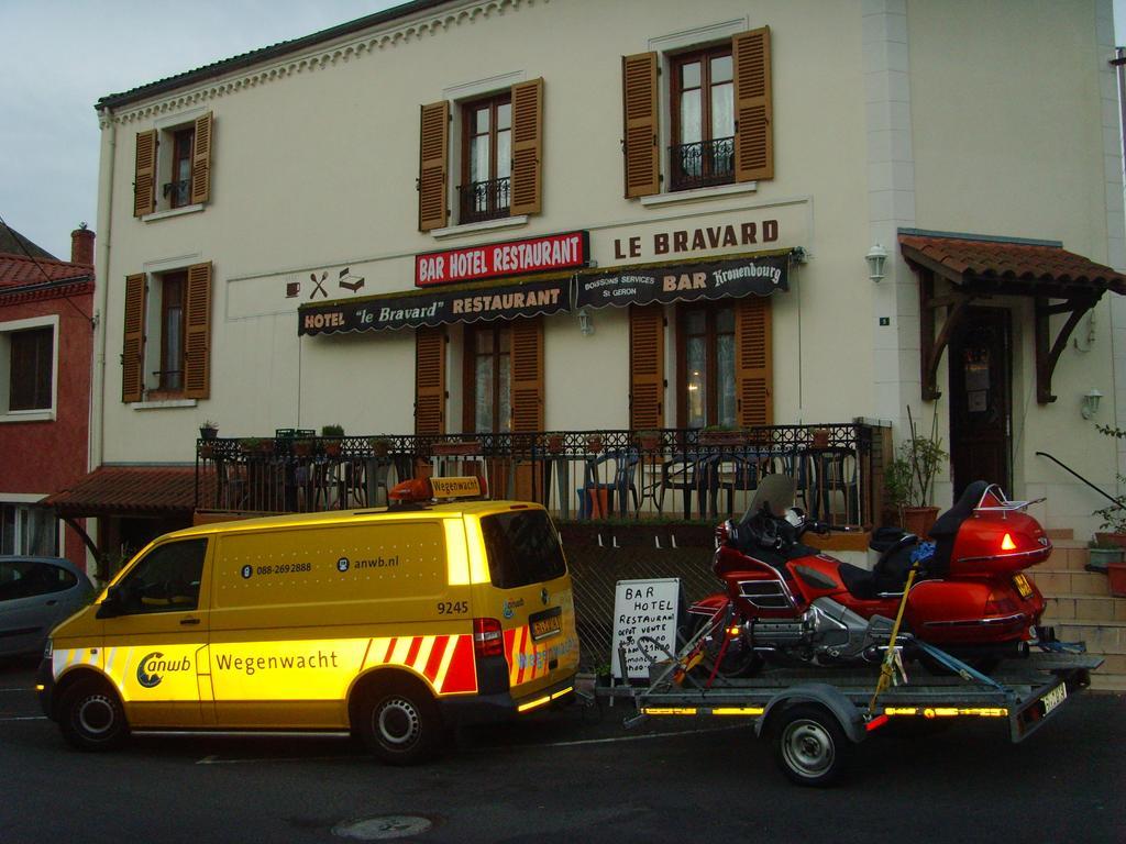 Le Bravard Jumeaux Экстерьер фото